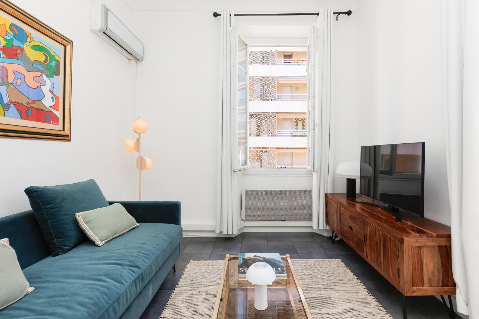 Apartamento Immogroom - Renovated & Cozy One-bedroom Flat