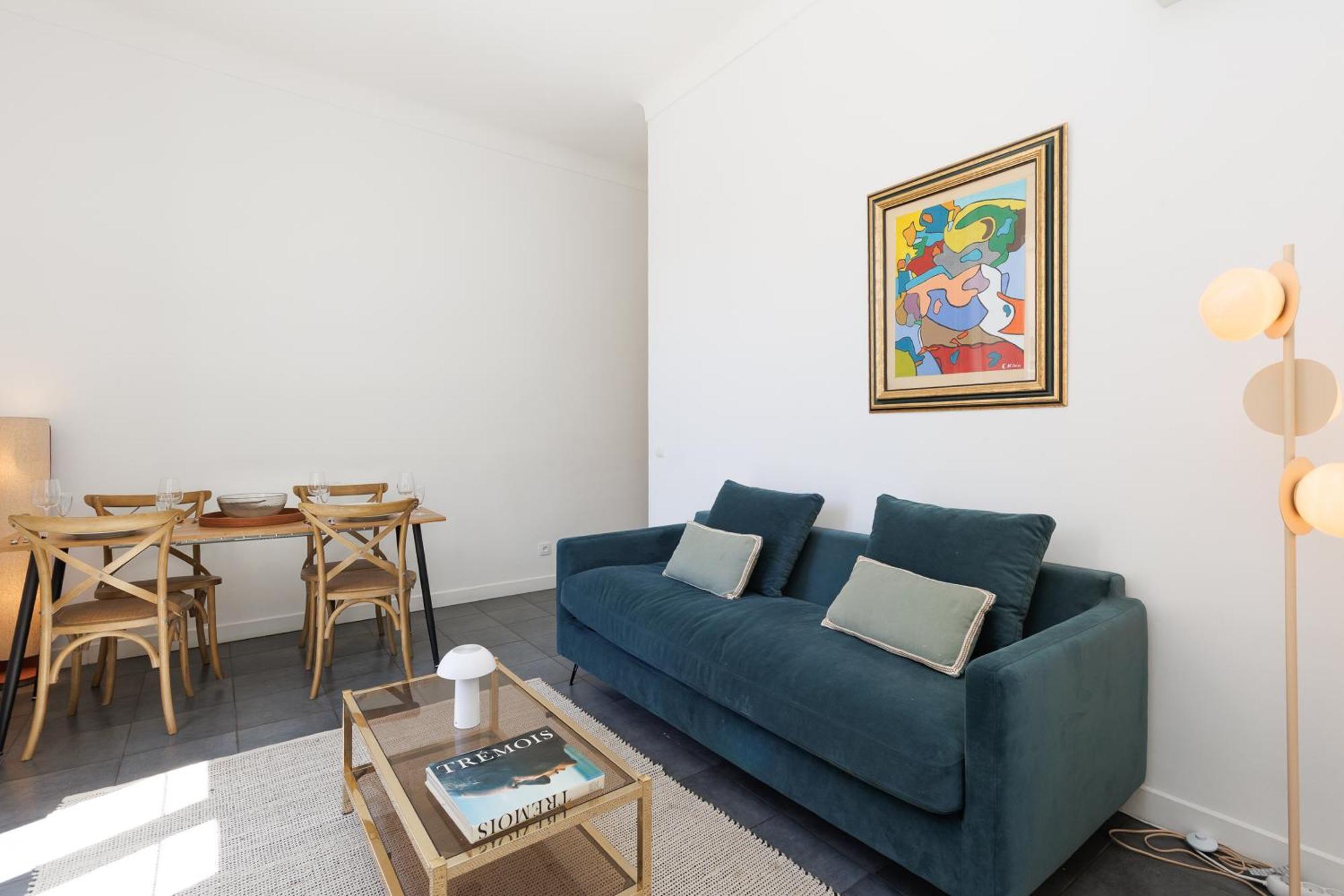 Immogroom - Renovated & Cozy One-bedroom Flat *